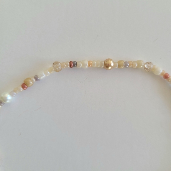 Sandy Beach Beaded Ankle Bracelet - Picture 4 of 6